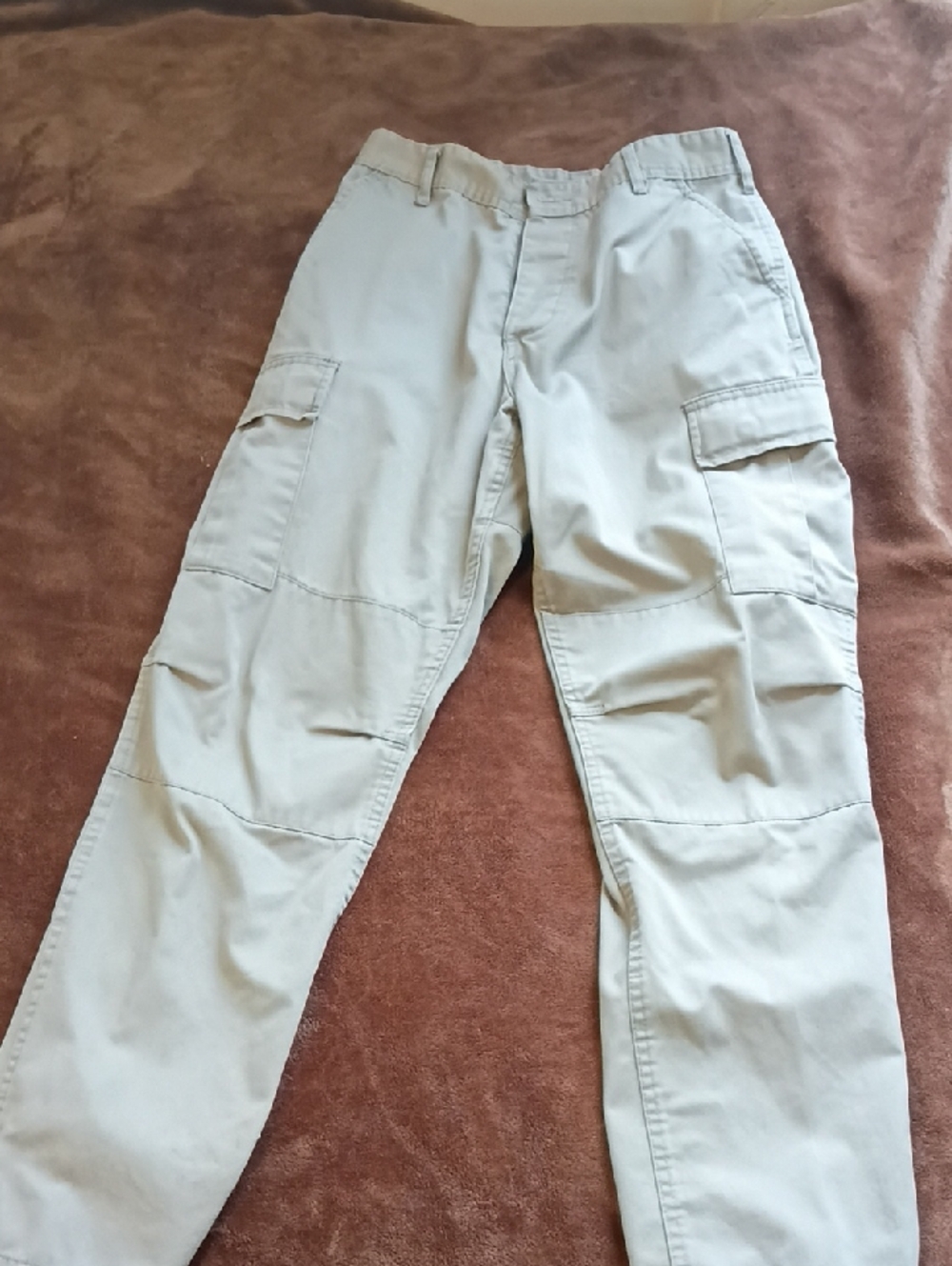 Men's Light Khaki Cargo Pants - Comfortable Utility Style